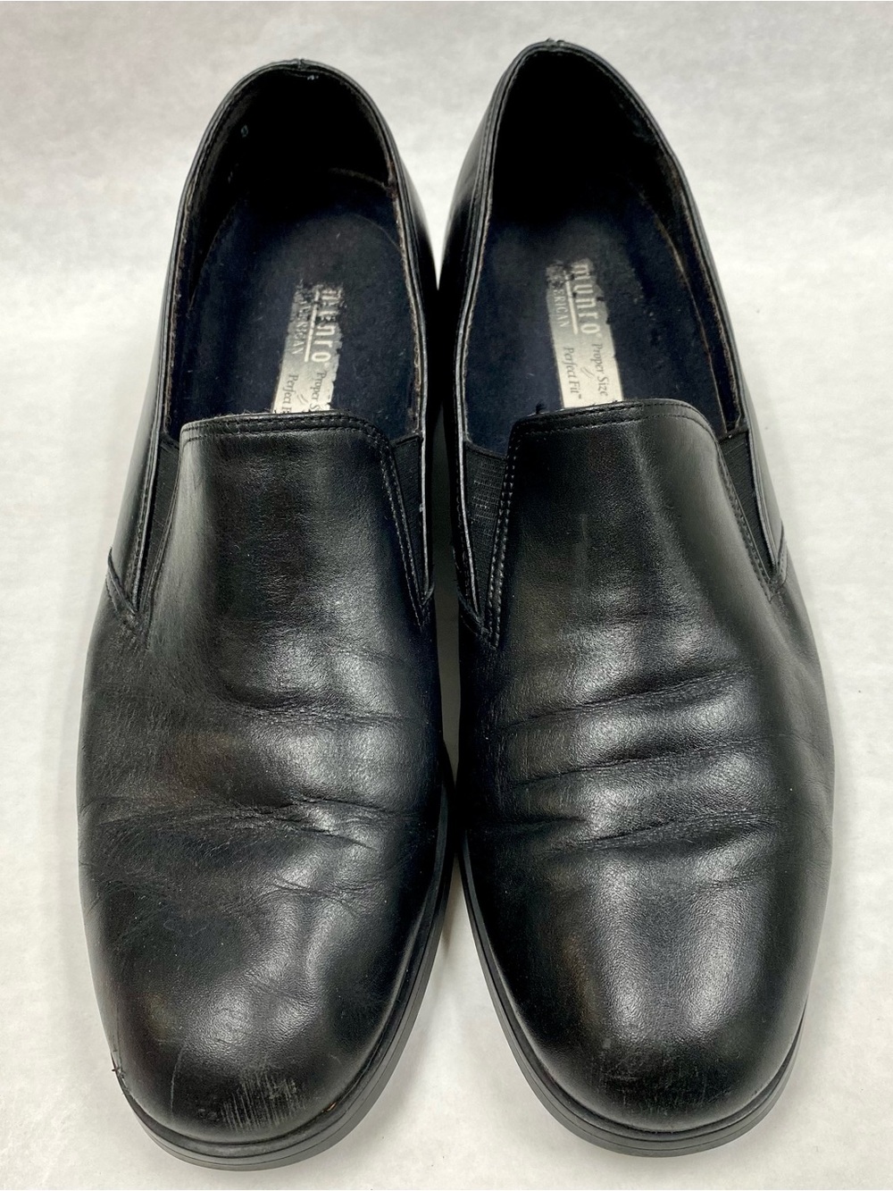 Munro Women’s Black Leather Slip-On Dress Loafers Size 8